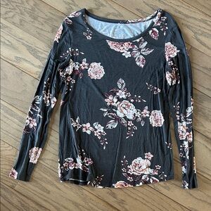 Maurice’s 24/7 Floral Long Sleeve Top